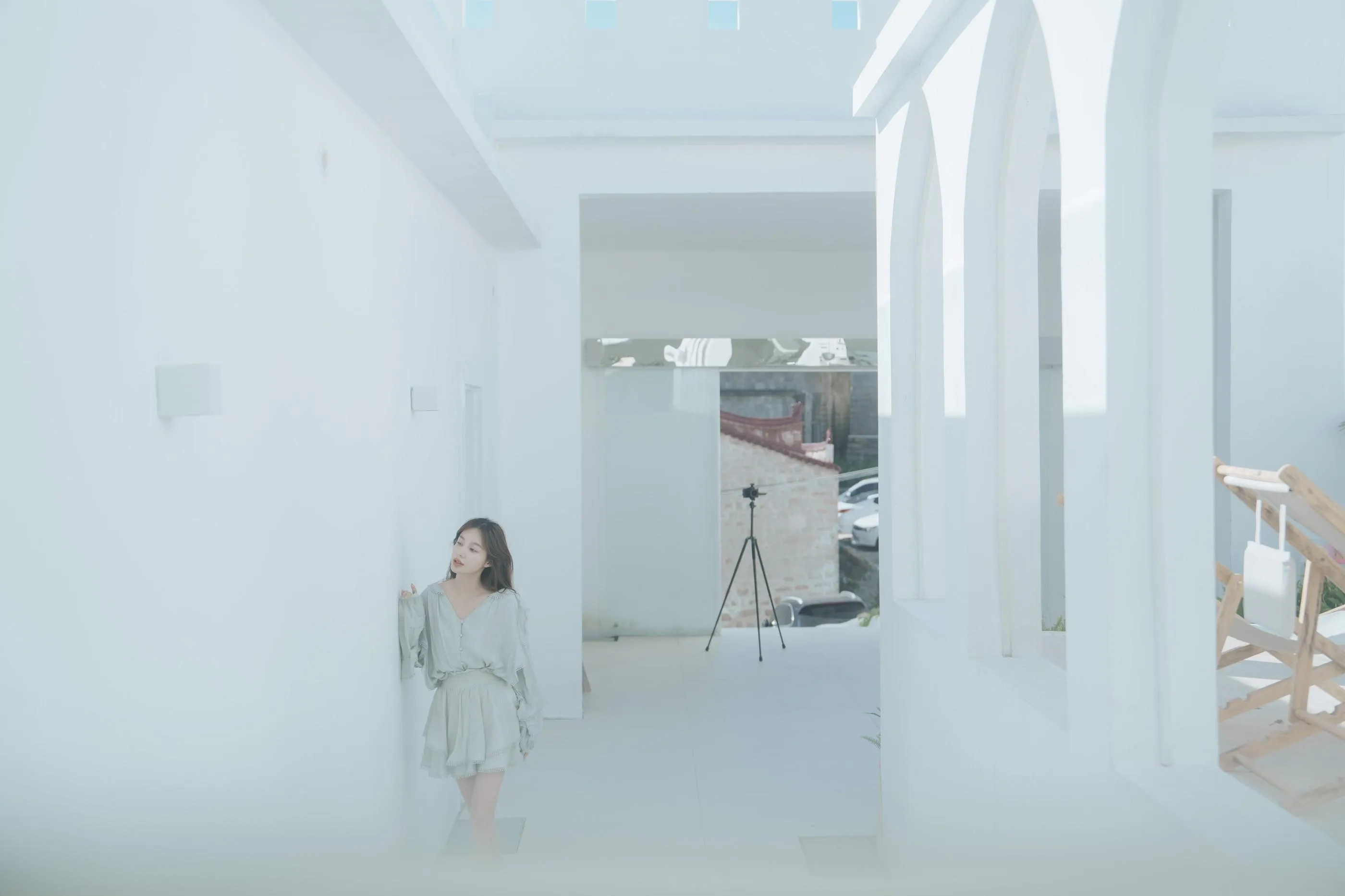 [YITUYU艺图语]2022.09.10 北欧极简风格民宿写真 姝雯同学 [38P]插图